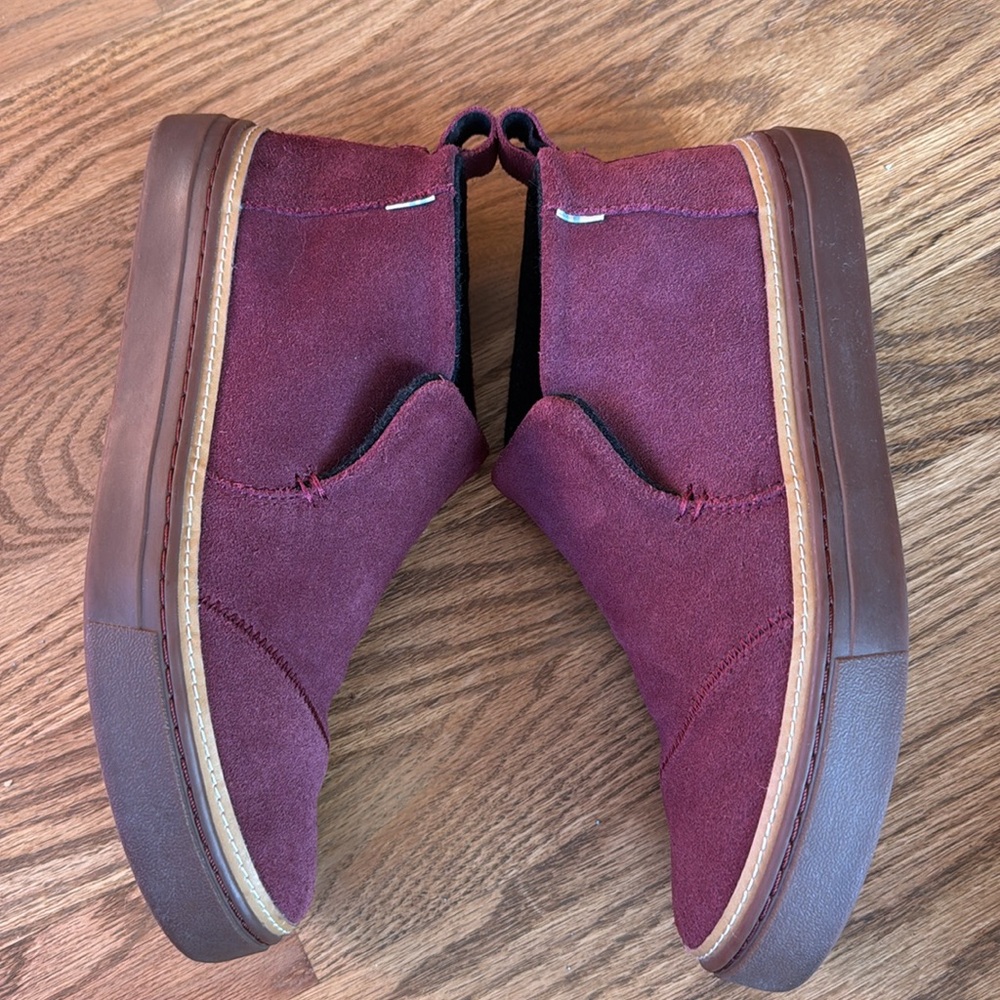 TOMS Paxton Slip-on Chukka Sneaker Nearly New